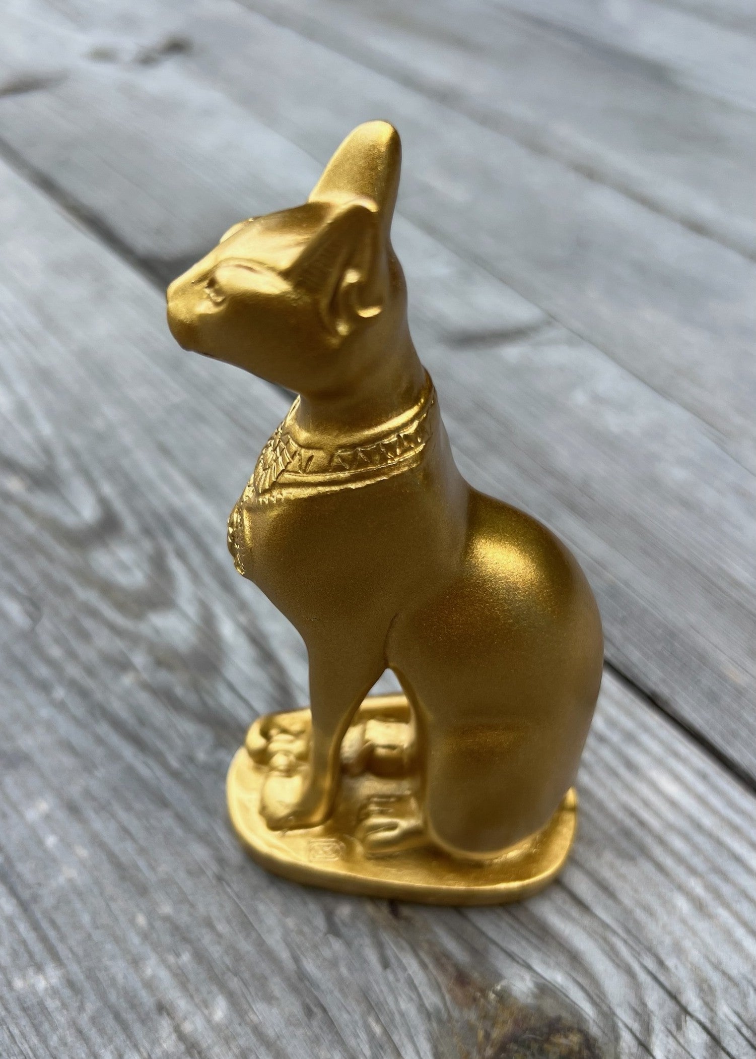 Bastet Statue (Table Flair)