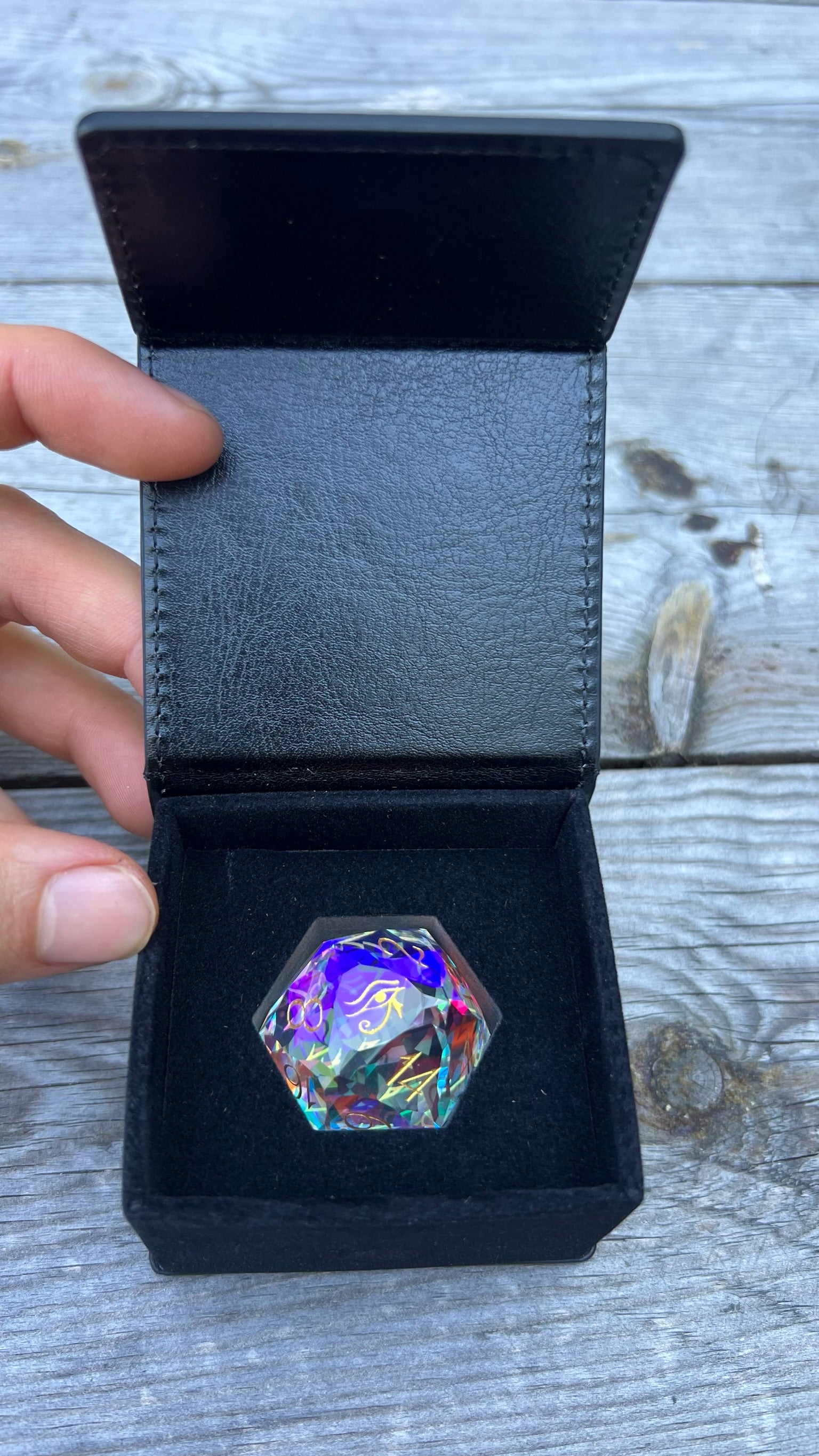Eye of Ra d20 30mm, cut-glass