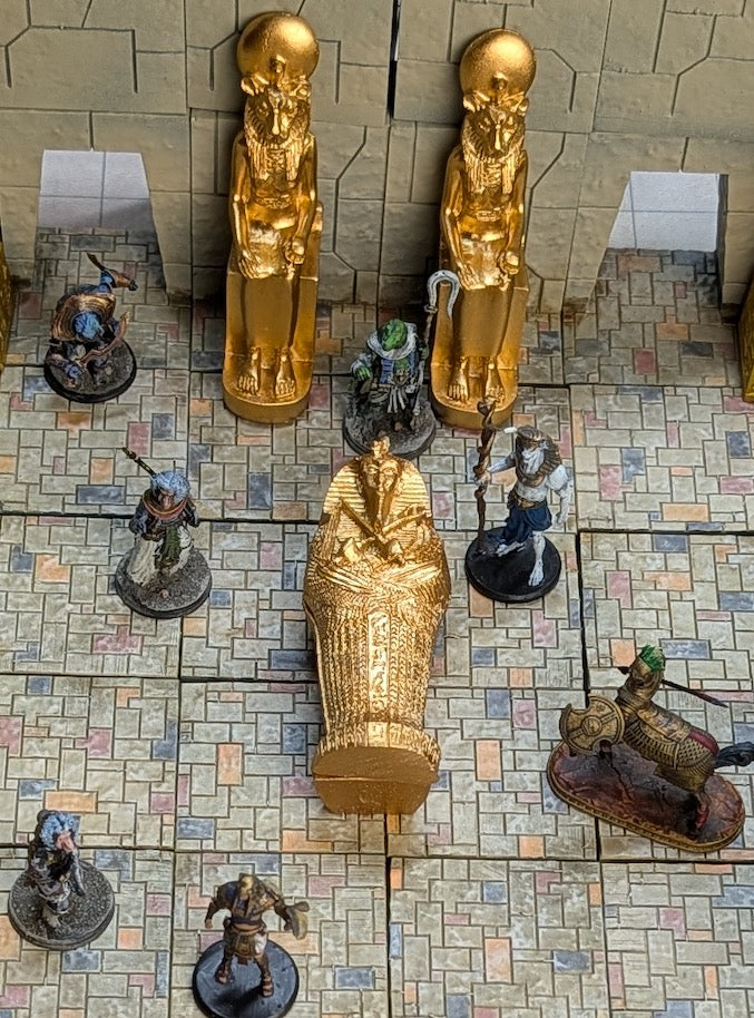 Sekhmet Statue (Table Flair)